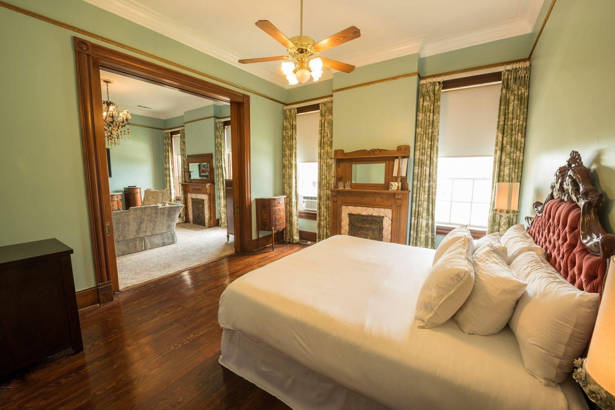 Bed and Breakfast Mosheim Mansion Seguin Exteriér fotografie